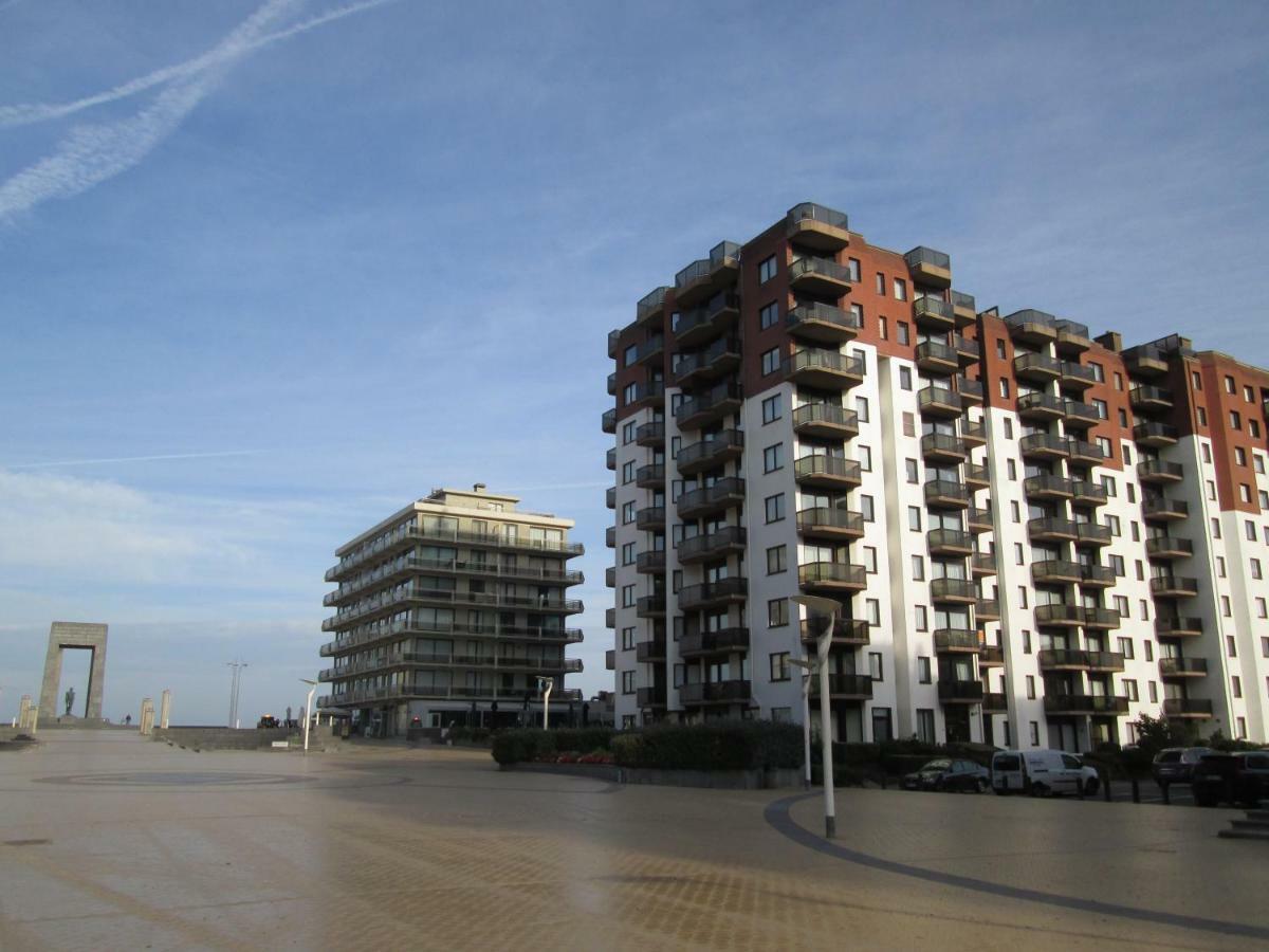 Apartamento De Panne Plaza Exterior foto